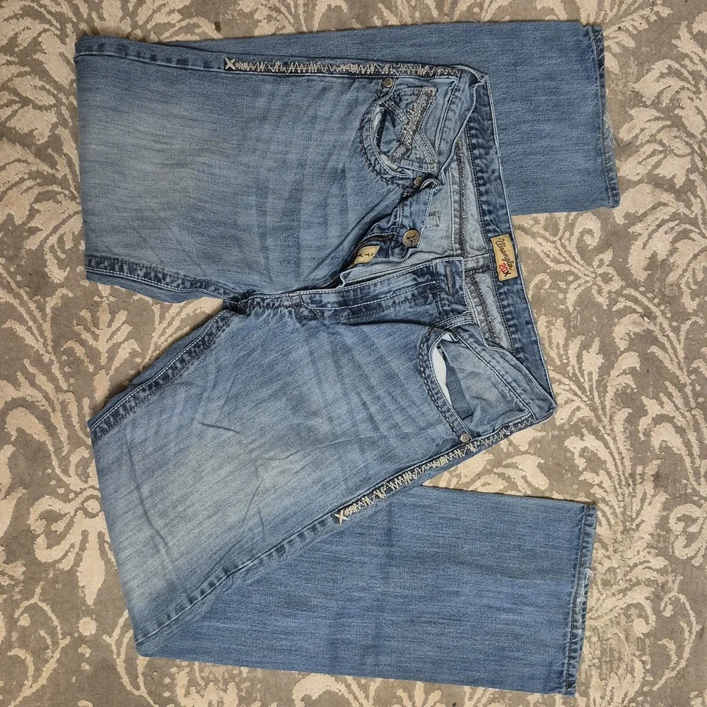 Wrangler 20X STYLE 42 Vintage Boot Cut Jeans - Picture 4 of 6